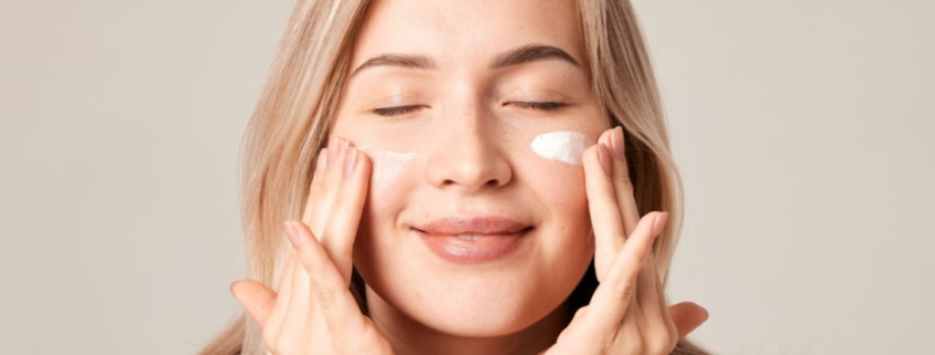 Skincare quotidiana per la prevenzione dello skin aging